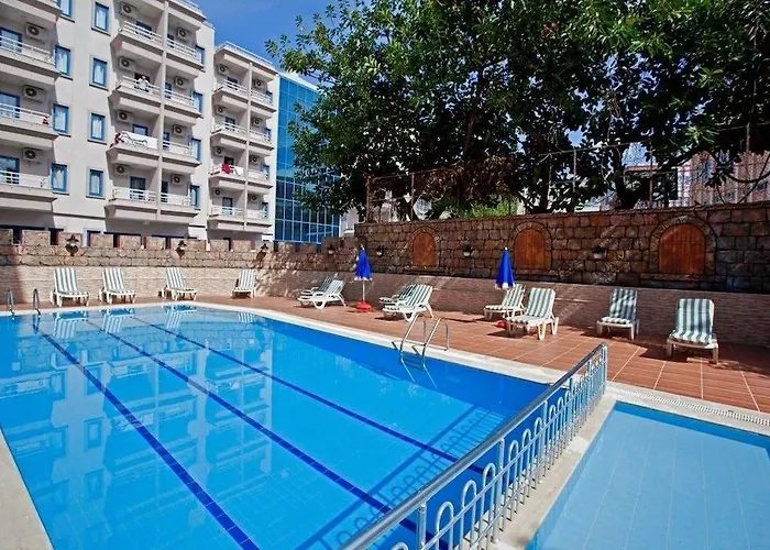 Diamore Hotel 3*