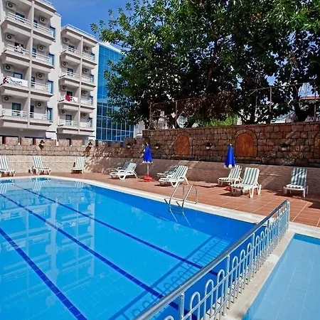 Diamore Hotel 3*